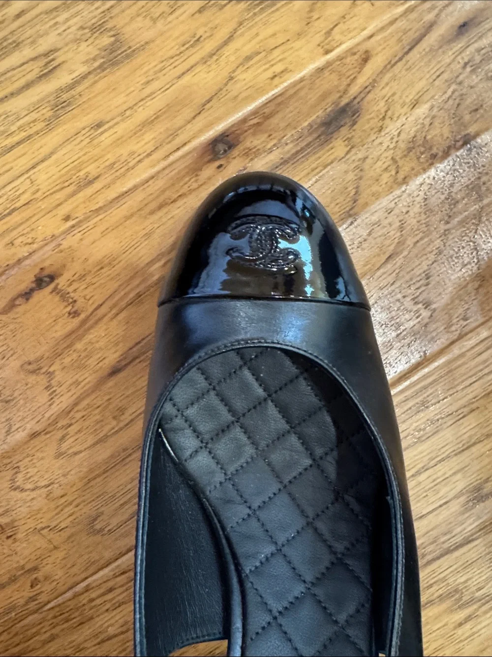 CHANEL Black Leather Slingback Quilted Insole Ballet Mules